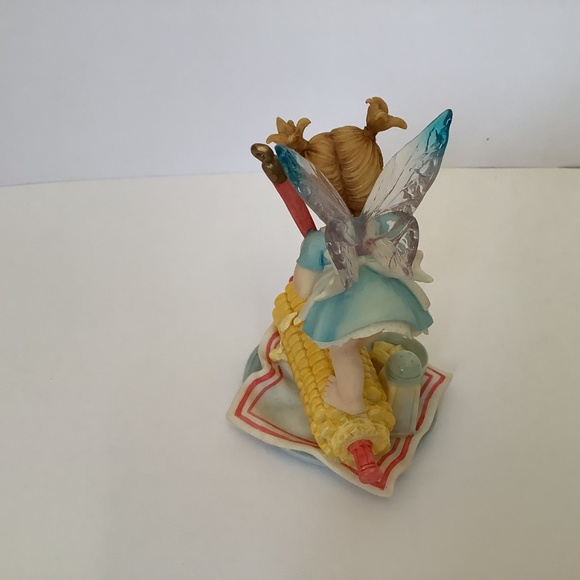 My little kitchen fairies corn on the cob buttering corn figurine 400-4989 - Picture 4 of 5